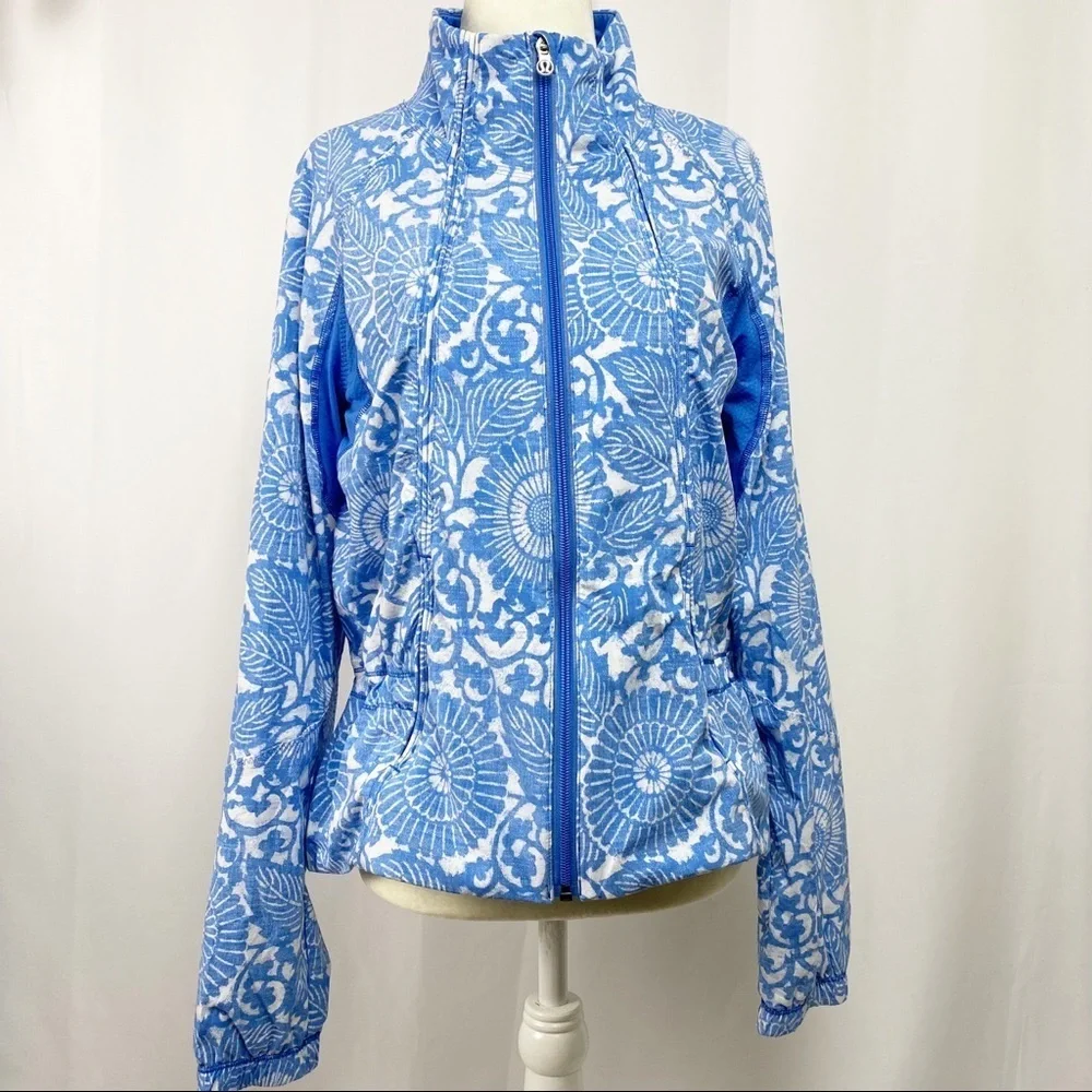 LULULEMON Run Travel To Track Jacket Beachy Floral